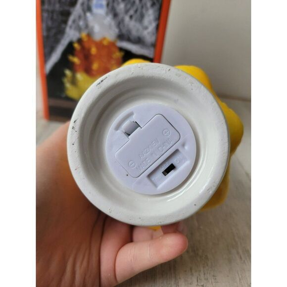 Halloween candy corn mini ceramic light up trick or treat tree figure - Picture 7 of 7